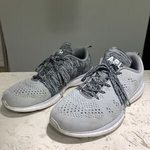 APL Techloom Pro Gray Womens 9 Running Training Shoes